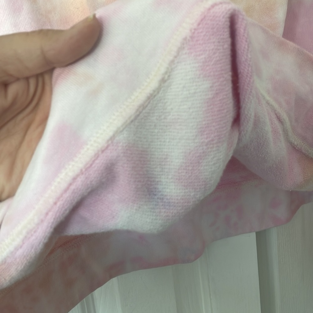 Tie-Dye Sweater - Picture 4 of 9